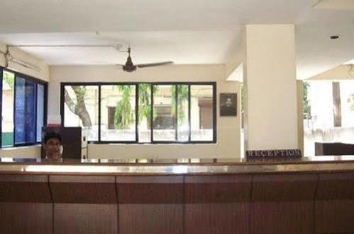 Hotel Meru Pune Eksteriør billede